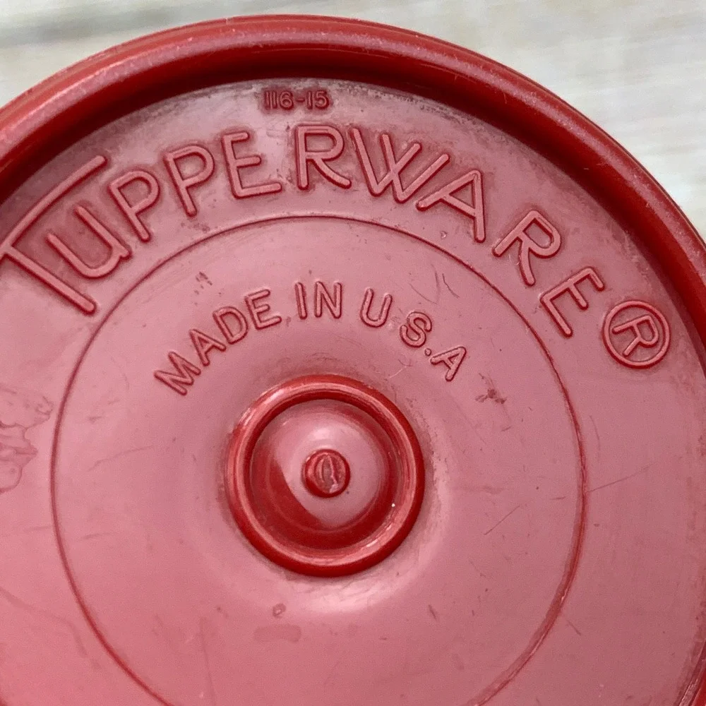 Vintage Tupperware Tumblers Set Of 3 Red‎ Cups Made In USA Retro Kitchen
